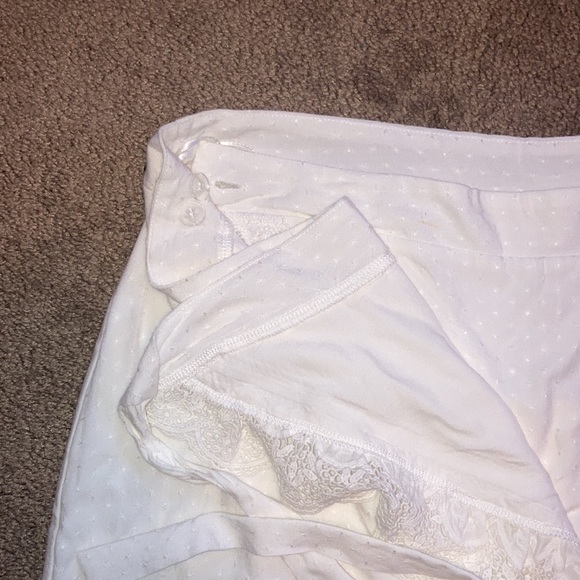 NWT Allie Rose white asymmetrical wrap skirt w/ embroidered/lace details, Large - Picture 5 of 13